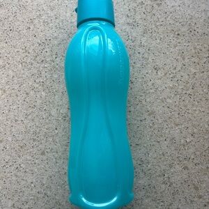 Tupperware Aqua Blue Water Bottle